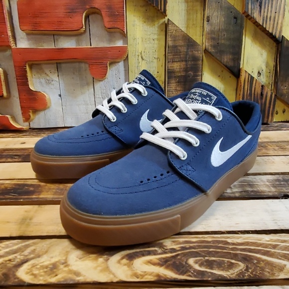 Nike Shoes - Nike SB Zoom Janoski Size 7